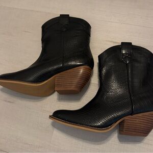 New Black A Rider Girl Better Together Croc-Embossed Ankle Boots‎